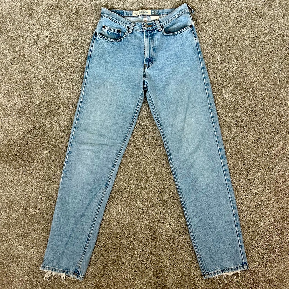 GAP Light Wash Denim Jeans Woman’s Size 6 - Picture 2 of 7